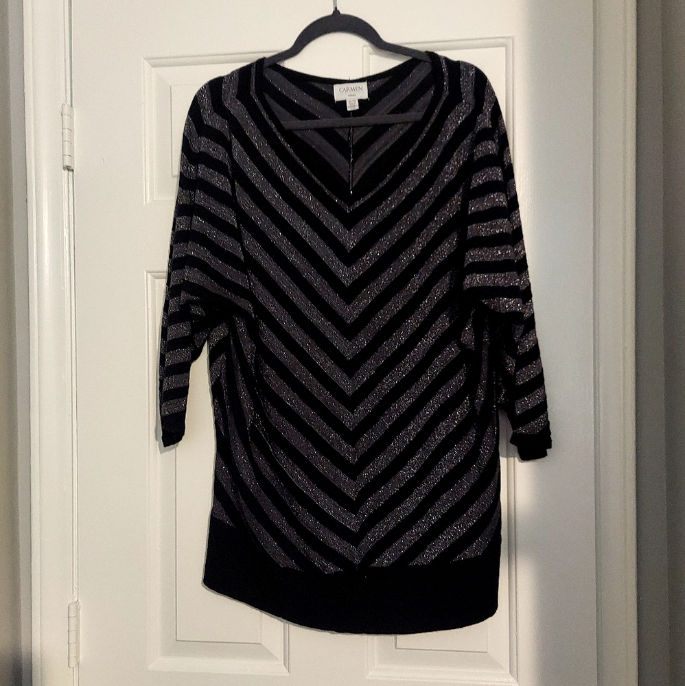 Carmen Marc Valvo Black and Silver Top